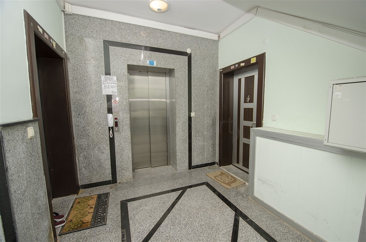 Квартира 1+1 в микрорайоне Лиман Коньяалты 800 м до моря