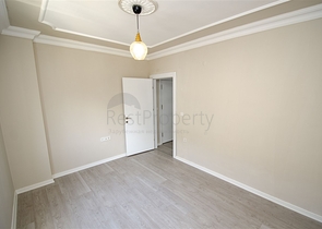 Квартира 1+1 в микрорайоне Лиман Коньяалты 800 м до моря