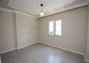 Квартира 1+1 в микрорайоне Лиман Коньяалты 800 м до моря