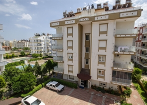 Квартира 1+1 в микрорайоне Лиман Коньяалты 800 м до моря