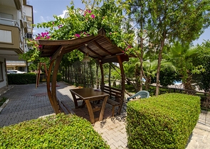 Квартира 1+1 в микрорайоне Лиман Коньяалты 800 м до моря