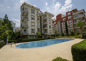 Квартира 1+1 в микрорайоне Лиман Коньяалты 800 м до моря