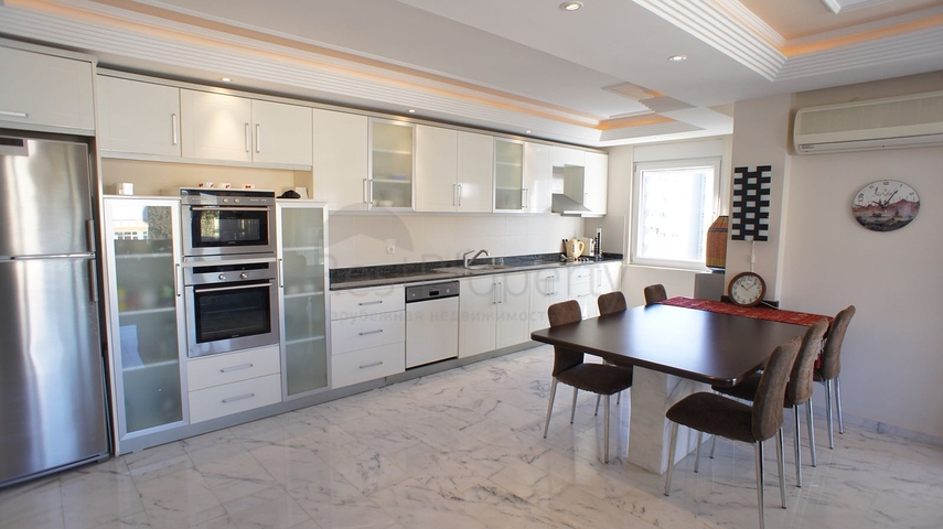 Меблированная квартира с двумя спальнями на аренду в Тосмуре