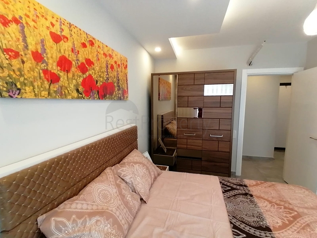 Меблированная квартира с одной спальней в Махмутларе