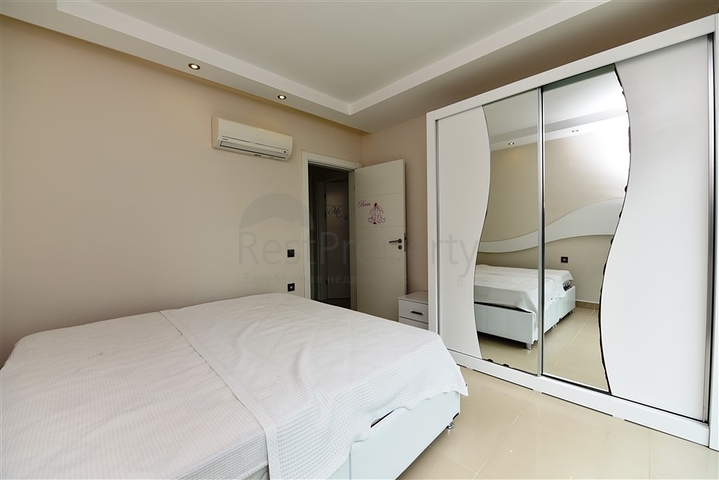 Меблированная квартира с двумя спальными комнатами в районе Каргыджак 