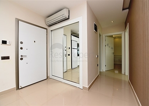 Меблированная квартира с двумя спальными комнатами в районе Каргыджак 