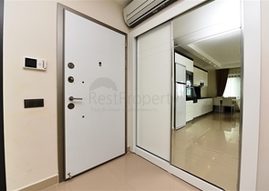 Меблированная квартира с двумя спальными комнатами в районе Каргыджак 