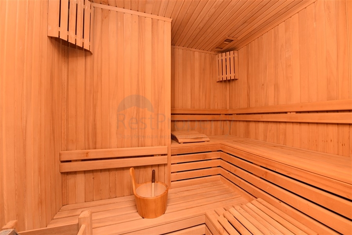 Меблированный пентхаус планировки 4+1 с видом на море