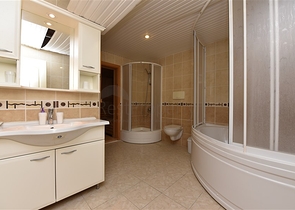 Меблированный пентхаус планировки 4+1 с видом на море