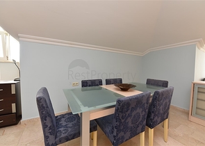 Меблированный пентхаус планировки 4+1 с видом на море