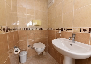 Меблированный пентхаус планировки 4+1 с видом на море