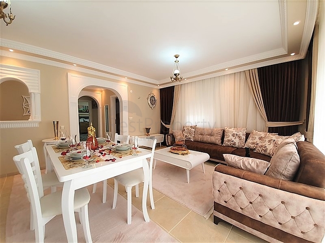 Меблированная квартира с двумя спальнями в Махмутларе