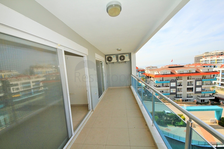 Двухкомнатная квартира в благоустроенном комплексе Кестеля