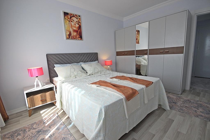 Квартира планировки 1+1 в современном комплексе Махмутлара