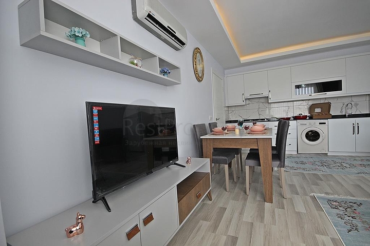 Квартира планировки 1+1 в современном комплексе Махмутлара