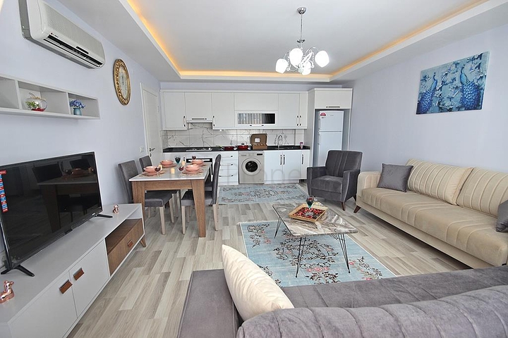 Квартира планировки 1+1 в современном комплексе Махмутлара