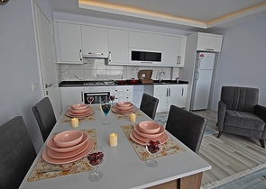 Квартира планировки 1+1 в современном комплексе Махмутлара