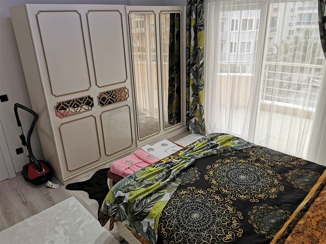 Меблированная квартира с двумя спальнями в Махмутларе