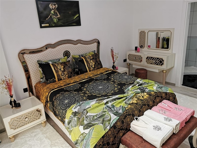 Меблированная квартира с двумя спальнями в Махмутларе