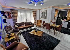 Меблированная квартира с двумя спальнями в Махмутларе