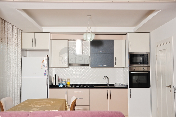 Меблированная квартира планировки 1+1 в Махмутларе