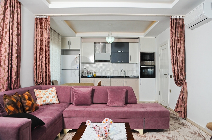 Меблированная квартира планировки 1+1 в Махмутларе