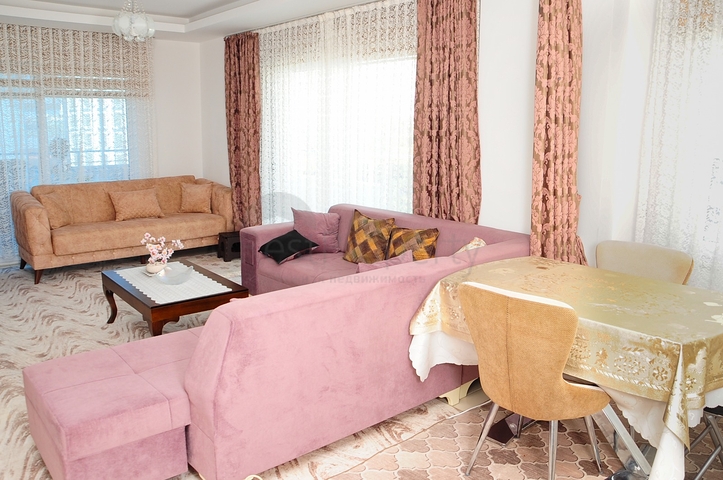 Меблированная квартира планировки 1+1 в Махмутларе