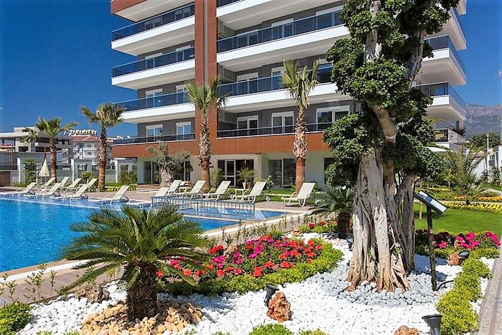 Меблированная квартира с двумя спальнями в районе Оба