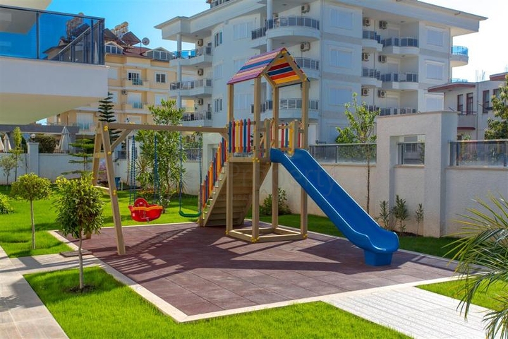 Меблированная квартира с двумя спальнями в районе Оба