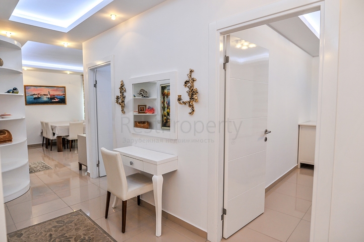 Меблированная квартира с двумя спальнями в районе Оба