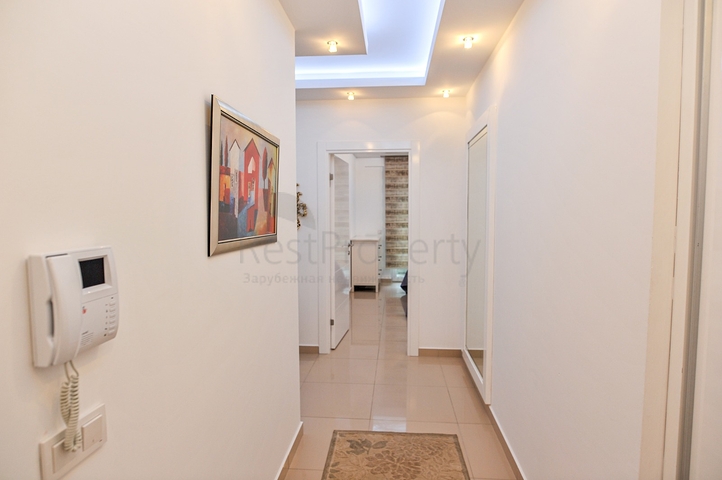 Меблированная квартира с двумя спальнями в районе Оба