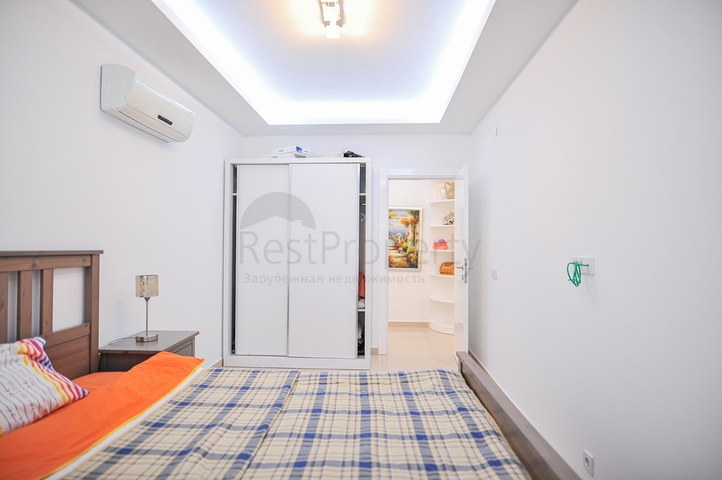 Меблированная квартира с двумя спальнями в районе Оба