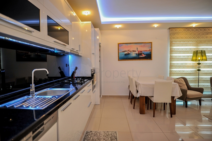 Меблированная квартира с двумя спальнями в районе Оба