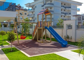 Меблированная квартира с двумя спальнями в районе Оба