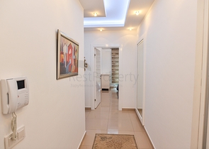 Меблированная квартира с двумя спальнями в районе Оба