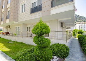 Двухкомнатная квартира с мебелью в районе Хурма Коньяалты