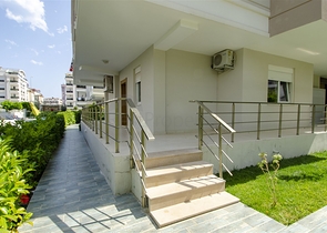 Двухкомнатная квартира с мебелью в районе Хурма Коньяалты