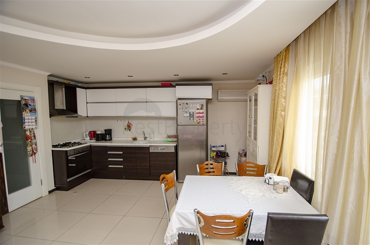 Квартира 2+1 с мебелью в Лимане 800 м до моря