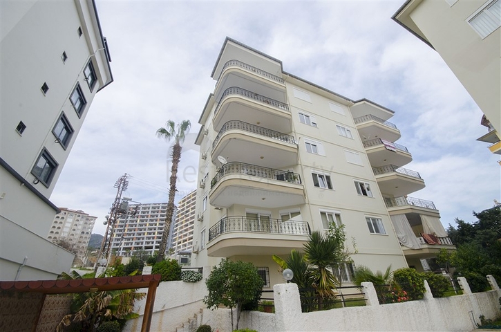 Меблированная квартира с двумя спальнями в Джикджилли