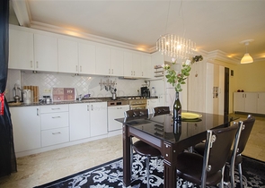 Меблированная квартира с двумя спальнями в Джикджилли