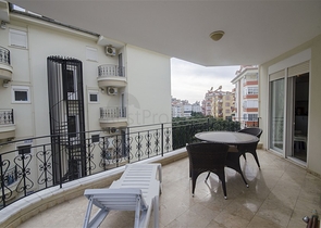 Меблированная квартира с двумя спальнями в Джикджилли