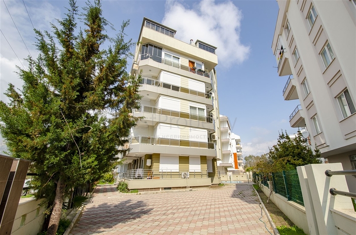 Пентхаус 2+1 с мебелью в районе Лиман Коньяалты 600 м до моря