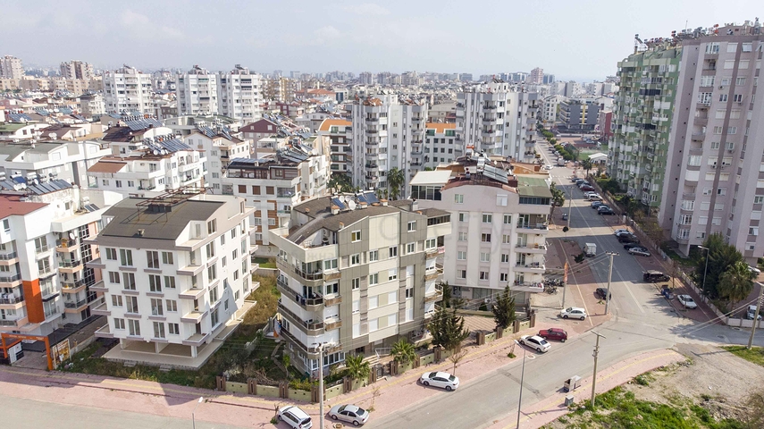 Пентхаус 2+1 с мебелью в районе Лиман Коньяалты 600 м до моря