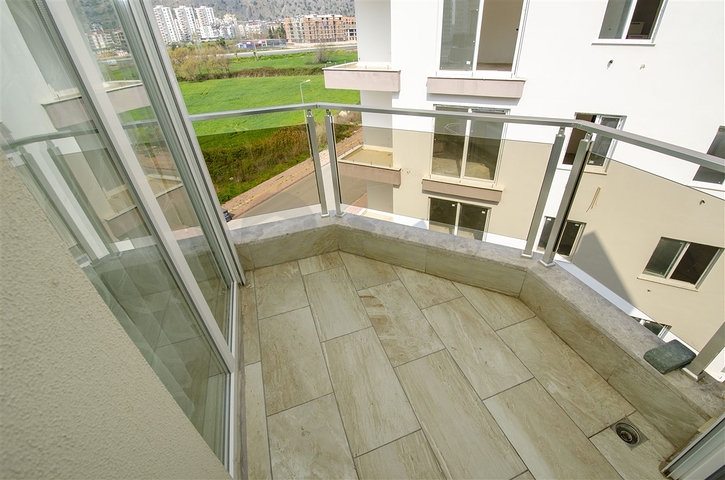 Пентхаус 2+1 с мебелью в районе Лиман Коньяалты 600 м до моря