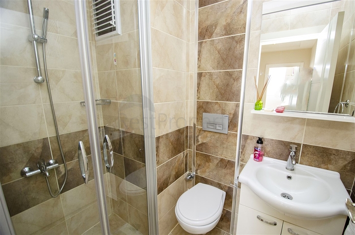 Пентхаус 2+1 с мебелью в районе Лиман Коньяалты 600 м до моря