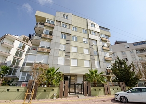 Пентхаус 2+1 с мебелью в районе Лиман Коньяалты 600 м до моря