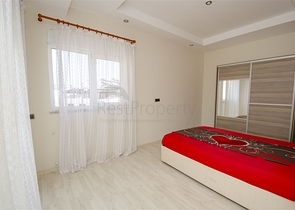 Пентхаус 2+1 с мебелью в районе Лиман Коньяалты 600 м до моря