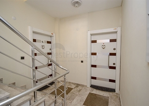 Пентхаус 2+1 с мебелью в районе Лиман Коньяалты 600 м до моря