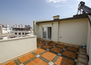 Пентхаус 2+1 с мебелью в районе Лиман Коньяалты 600 м до моря