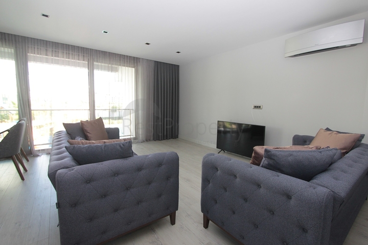 Квартира 2+1 в элитном комплексе в Унжалы Коньяалты 